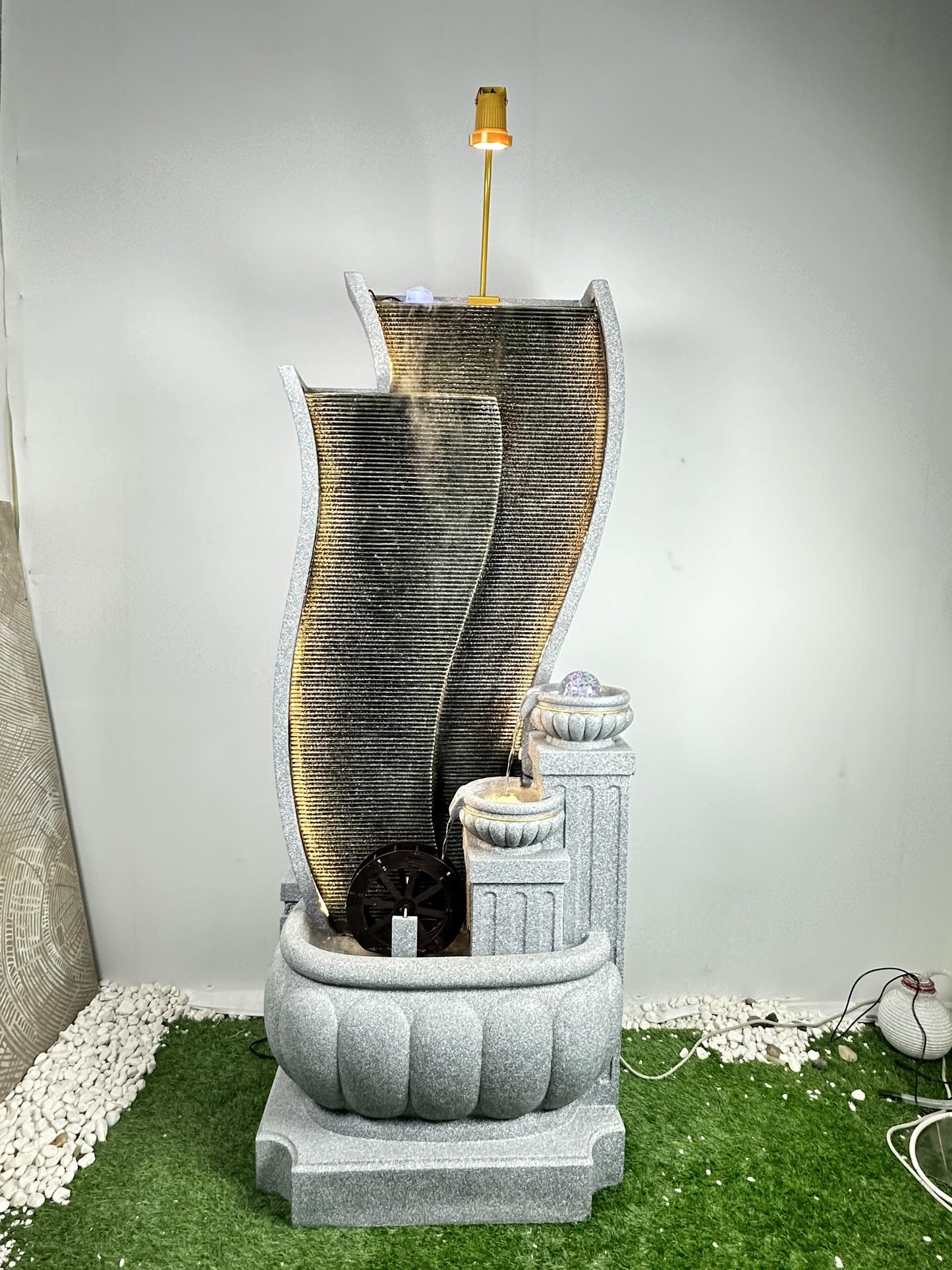 Dual Wave Water Fountain