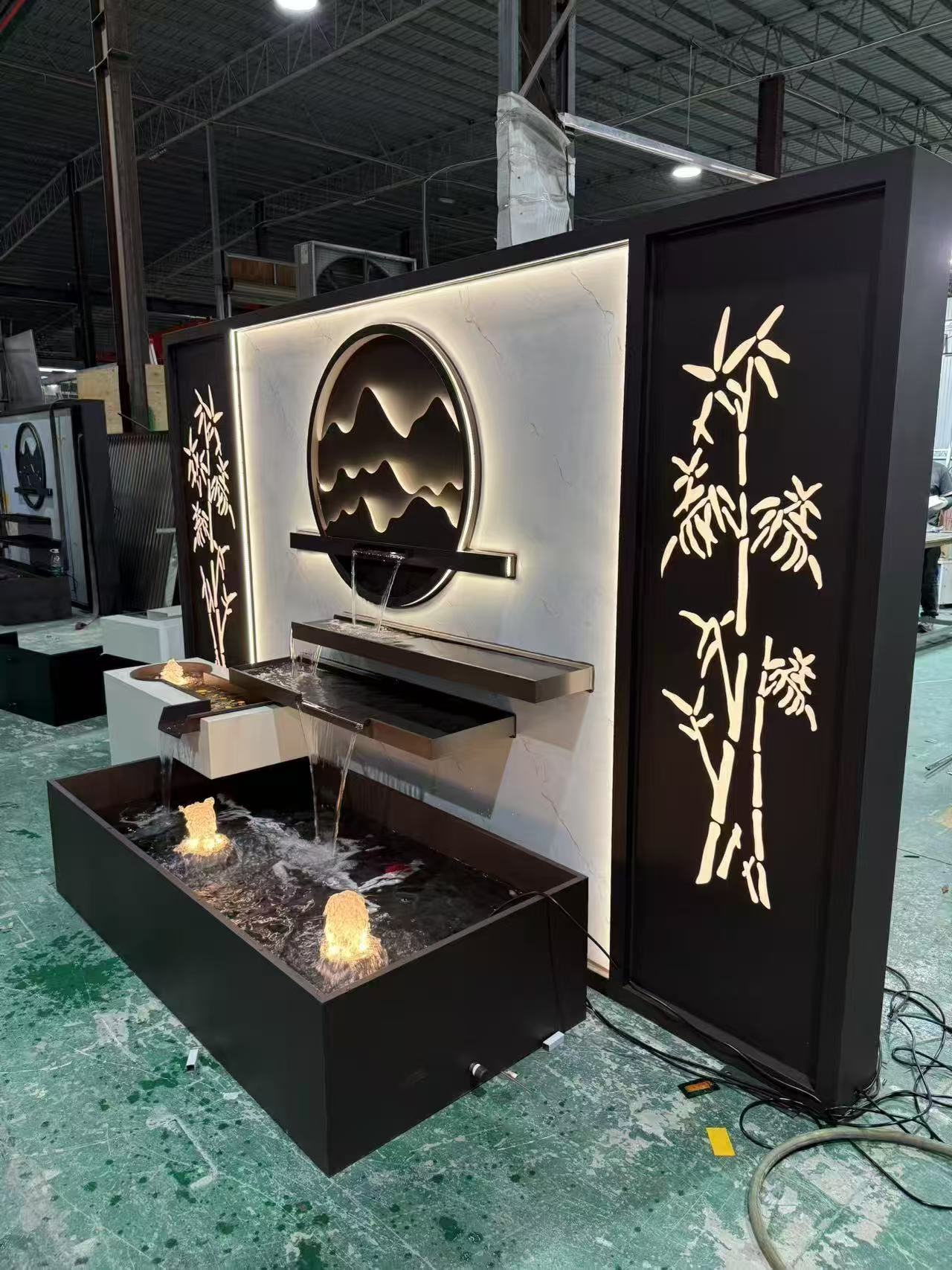 Bamboo Graphic Fountain