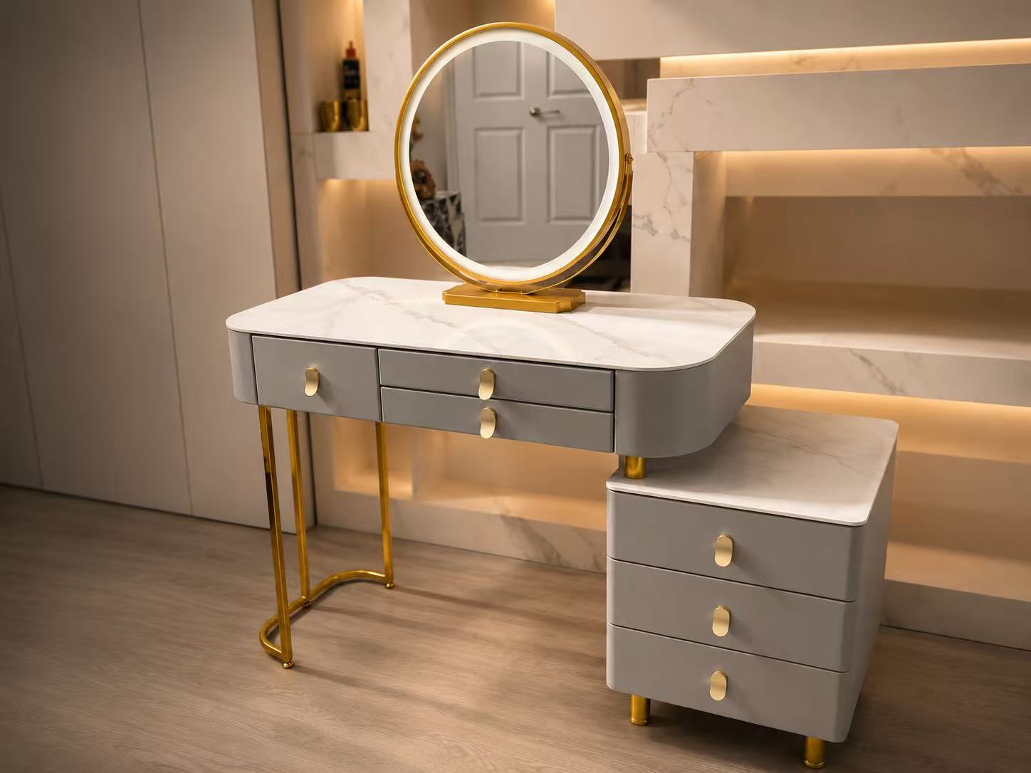 Vanity Table set with Chair