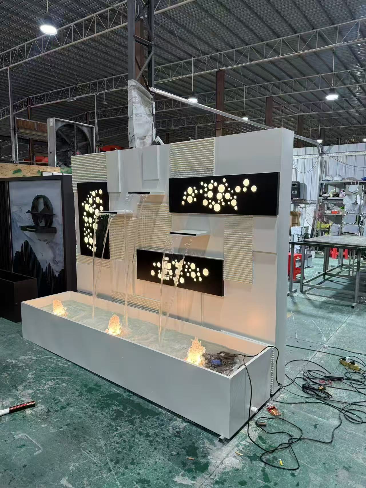 Triple Spotted Fountain